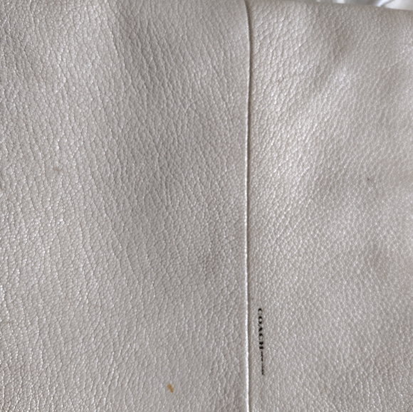 Coach shoulder bag. - Picture 5 of 14